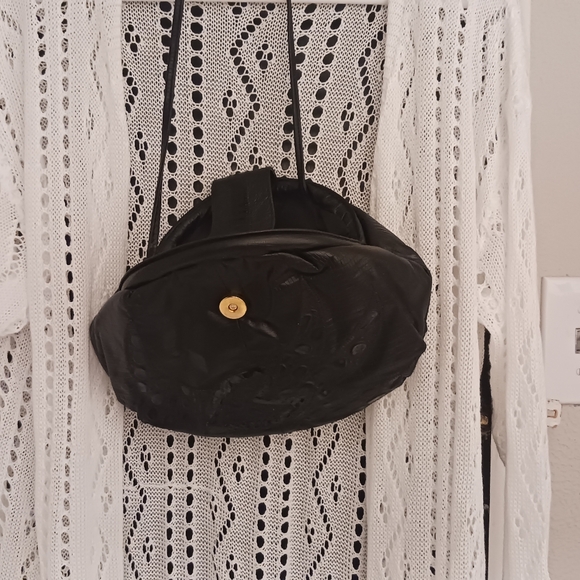 VINTAGE Bags By Pinky ® Black Leather Clutch w/ Hideable Shoulder Strap - Picture 11 of 13